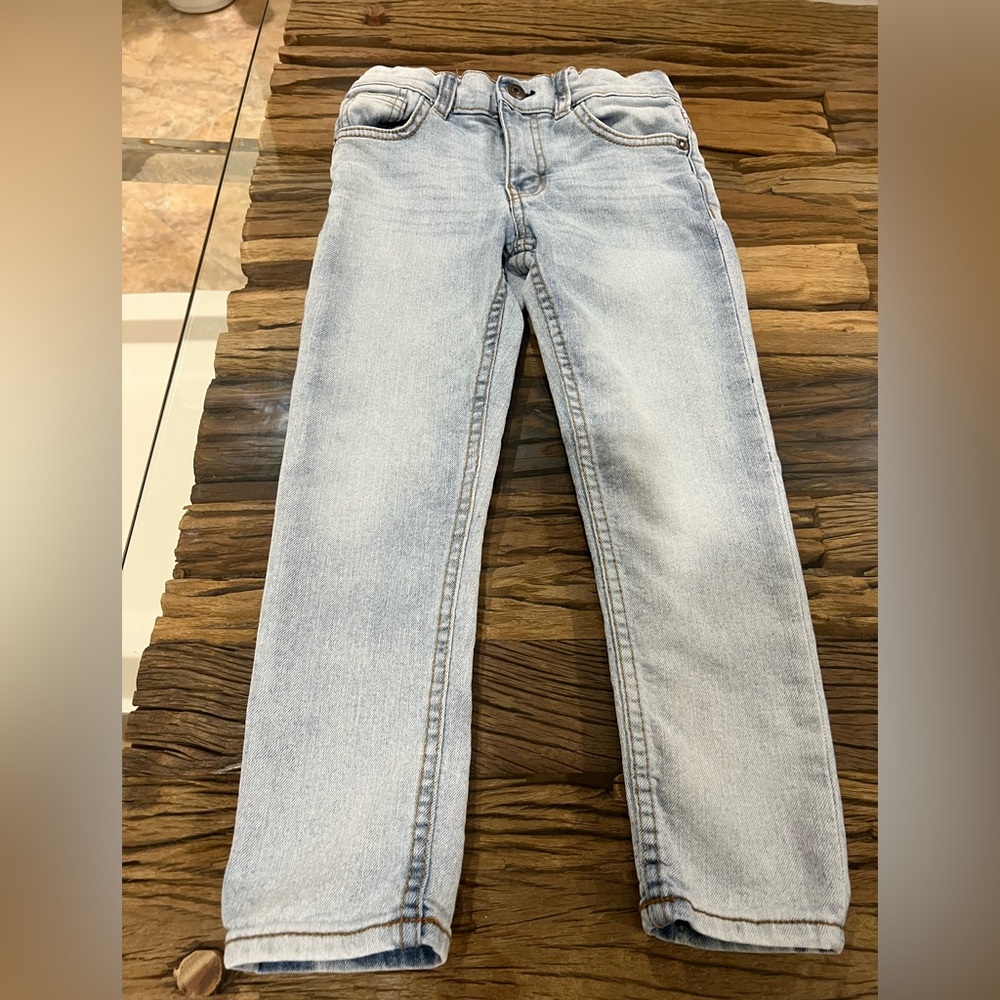 OshKosh B'gosh Kids Light Blue Jeans (Preowned)